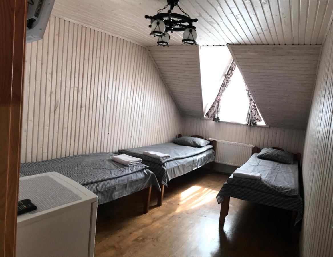 斯拉夫西克Артемів Двір别墅 外观 照片